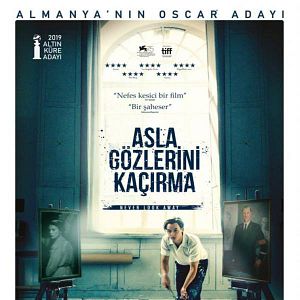 Fotoğraf Asla Gözlerini Kaçırma