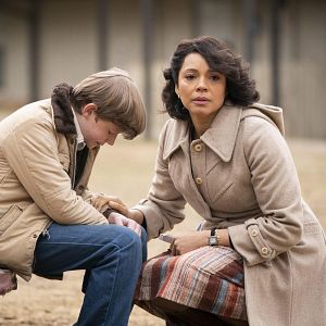 Fotoğraf Carmen Ejogo