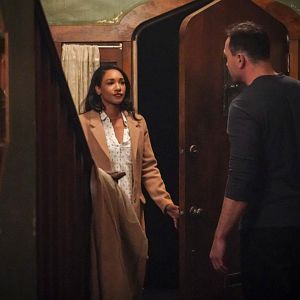 Fotoğraf Candice Patton