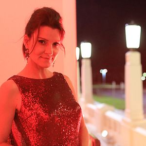 Fotoğraf Danielle Cormack