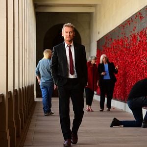 Fotoğraf Richard Roxburgh