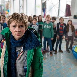 Fotoğraf Çifte Bela: Sihirli Ayna