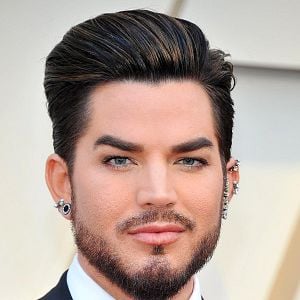 Fotoğraf Adam Lambert
