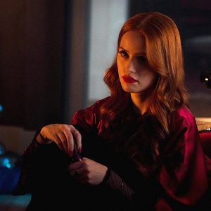 Fotoğraf Madelaine Petsch