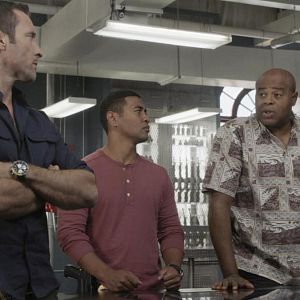 Fotoğraf Alex O'Loughlin