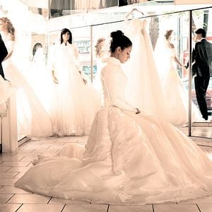 Fotoğraf Nur eine Frau