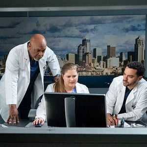 Fotoğraf James Pickens Jr.