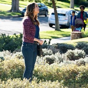 Fotoğraf Camilla Luddington