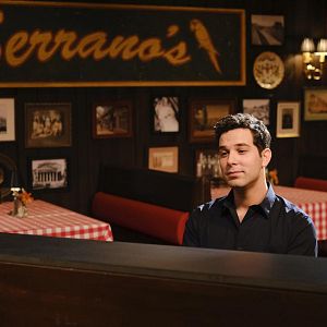 Fotoğraf Skylar Astin