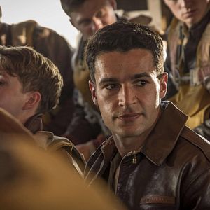 Fotoğraf Christopher Abbott