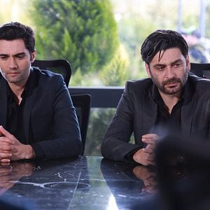 Fotoğraf Eşkıya Dünyaya Hükümdar Olmaz