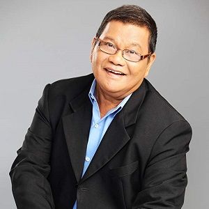 Fotoğraf Joel Lamangan