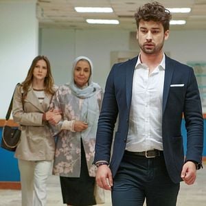 Fotoğraf Elimi Bırakma