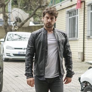 Fotoğraf Elimi Bırakma