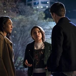 Fotoğraf Candice Patton