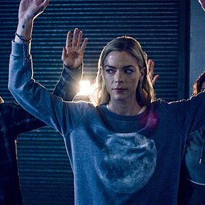 Fotoğraf Black Summer