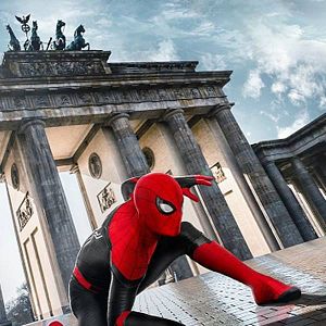 Fotoğraf Örümcek-Adam: Evden Uzakta