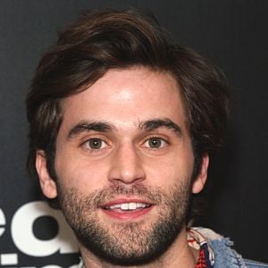 Fotoğraf Jake Borelli