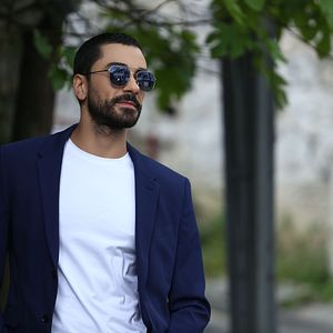 Fotoğraf Zengin ve Yoksul