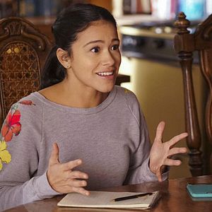 Fotoğraf Gina Rodriguez