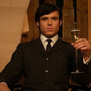 Fotoğraf Richard Madden