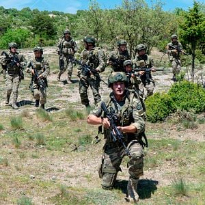 Fotoğraf Savaşçı