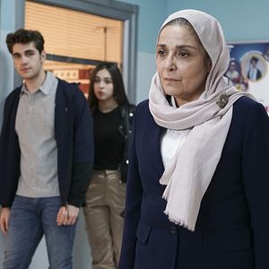 Fotoğraf Elimi Bırakma