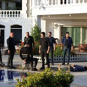 Fotoğraf Eşkıya Dünyaya Hükümdar Olmaz