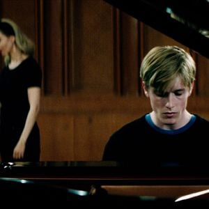 Fotoğraf Louis Hofmann