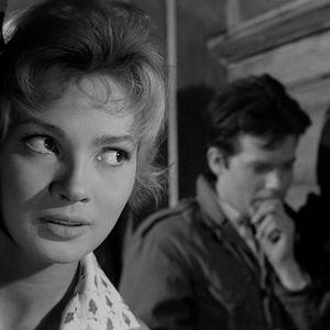 Fotoğraf Küller ve Elmaslar