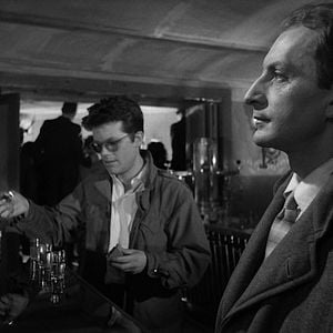 Fotoğraf Küller ve Elmaslar