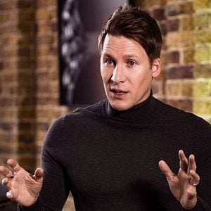 Fotoğraf Dustin Lance Black