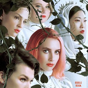 Fotoğraf Paradise Hills