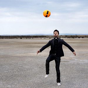 Fotoğraf Dominic Cooper