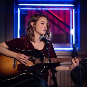 Fotoğraf Kathryn Prescott