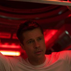 Fotoğraf Yıldızlara Doğru