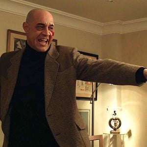 Fotoğraf Bajo La Rosa