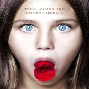 Fotoğraf Bajo La Rosa