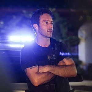 Fotoğraf Alex O'Loughlin