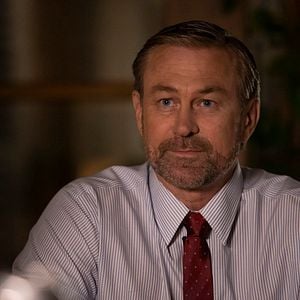 Fotoğraf Grant Bowler