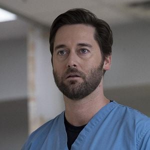Fotoğraf Ryan Eggold