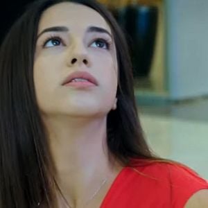 Fotoğraf Sevdim Seni Bir Kere