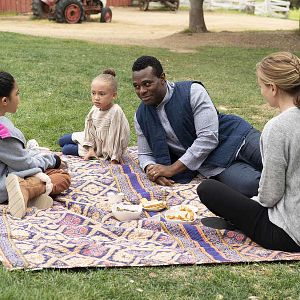 Fotoğraf Lyriq Bent