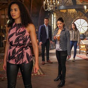 Fotoğraf Madeleine Mantock