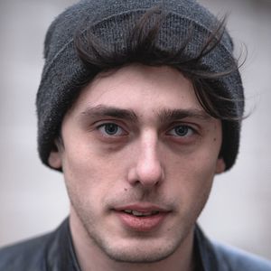 Fotoğraf Andranic Manet