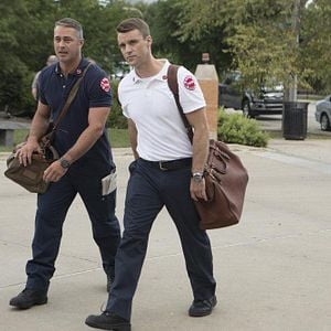 Fotoğraf Taylor Kinney