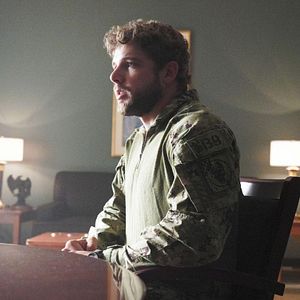 Fotoğraf Max Thieriot
