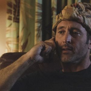 Fotoğraf Alex O'Loughlin