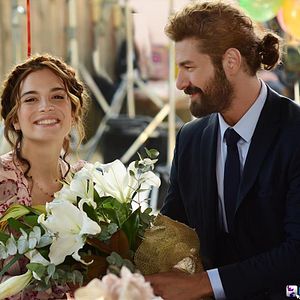 Fotoğraf Benim Tatlı Yalanım