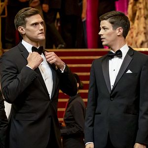 Fotoğraf Grant Gustin